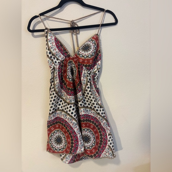 Boho cottage Self Esteem Halter Top size Medium. Y2K - Picture 1 of 6